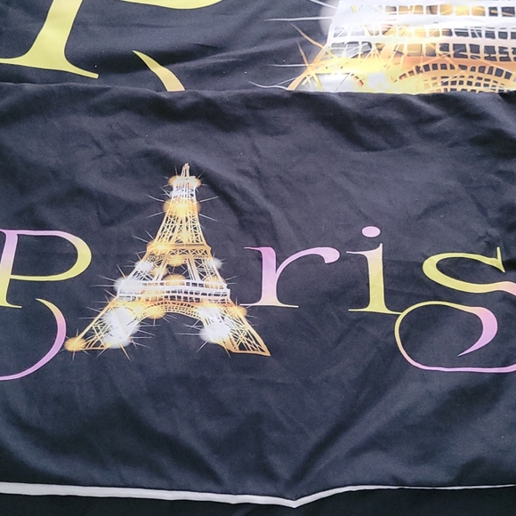 Duvet cover with sheets Paris theme - Picture 2 of 7